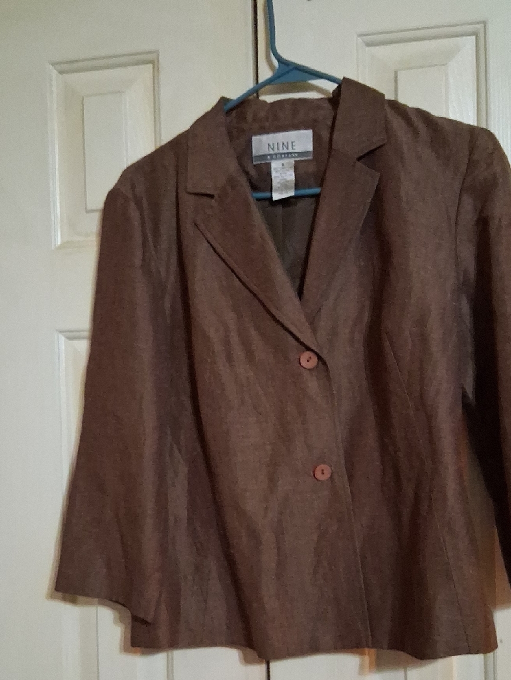 Super Cute Brown Linen Jacket With 3/4 Length Sleeves Perfect For The Summer